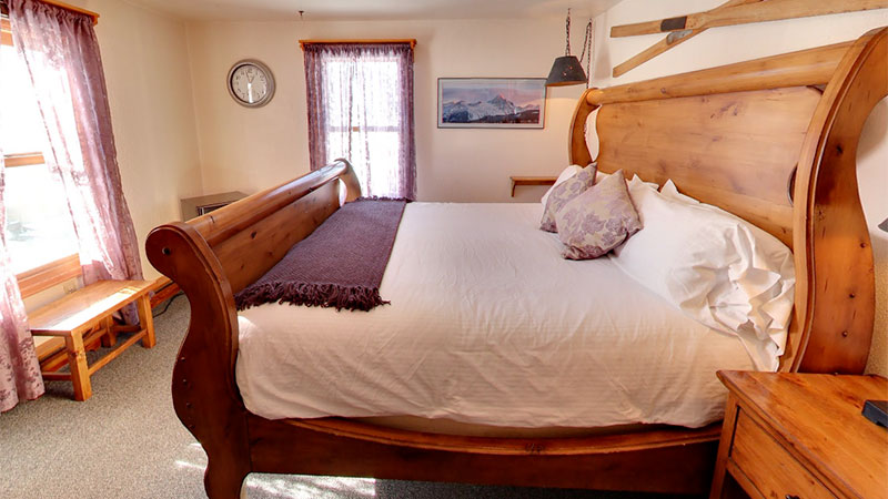 Mt. Sneffels Room